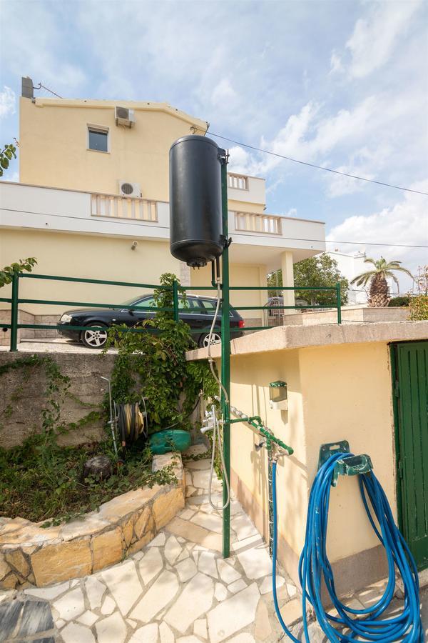 Apartments Rose Trogir Exterior foto